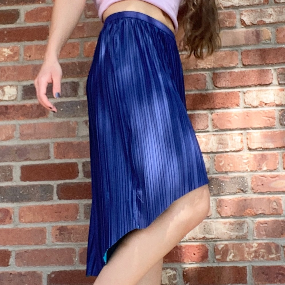 American Apparel - Navy & Sky Blue Pleated Skirt